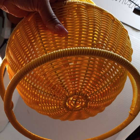 Ciroa Tier Summer Pineapple Resin Wicker Rattan Woven Fruit Vegetable Basket - Picture 9 of 16